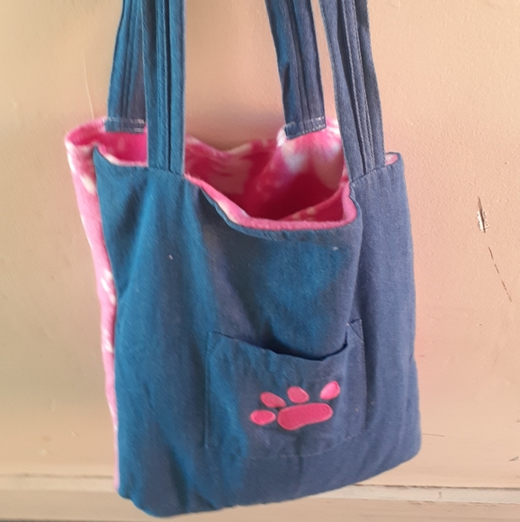 COPY - DENIM blue & Pink Dog Paw Print Tote bag Pet picnic Bag & Blanket 2 in 1 - Picture 6 of 16